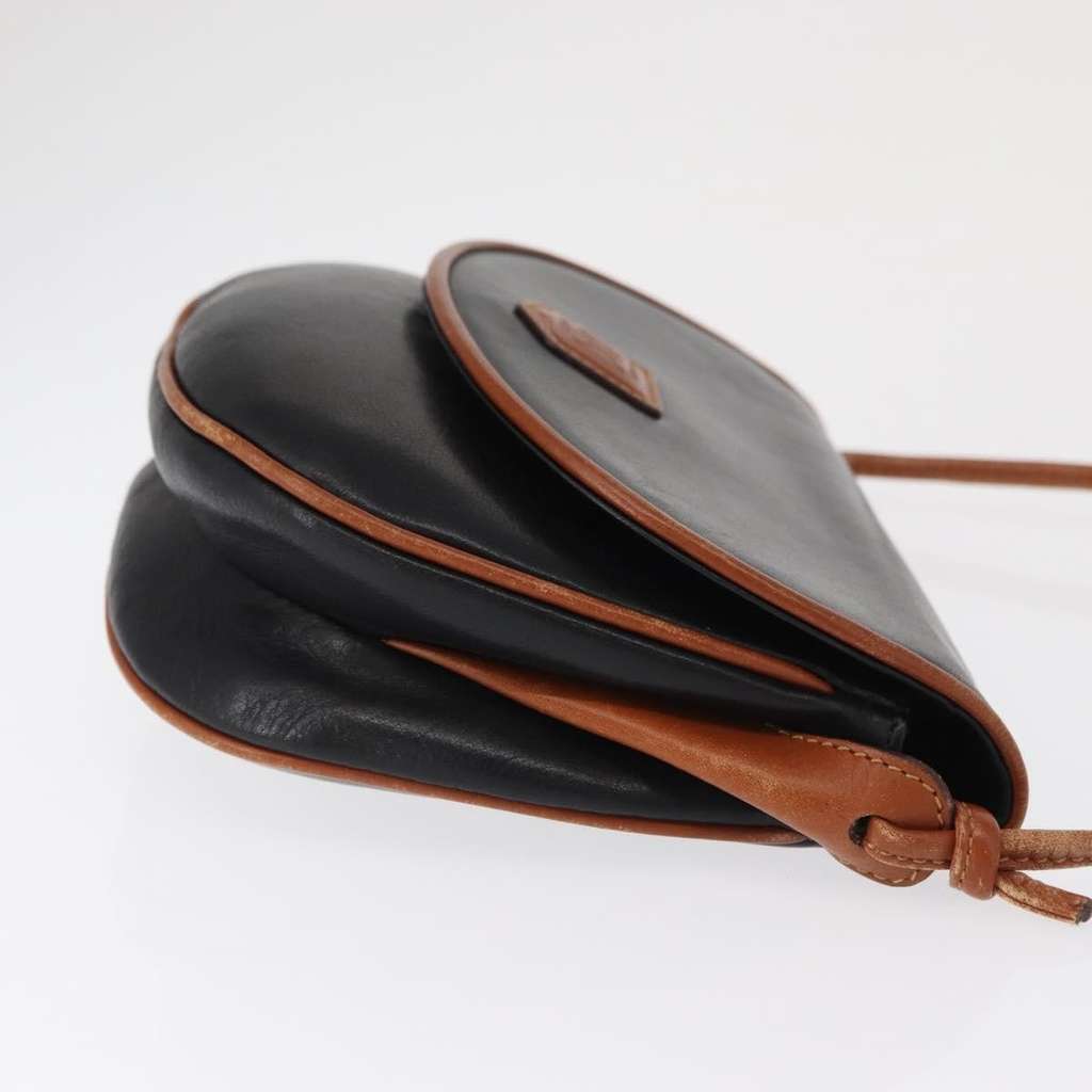 Celine Vintage Shoulder Bag Black Leather Good condition - Inside View