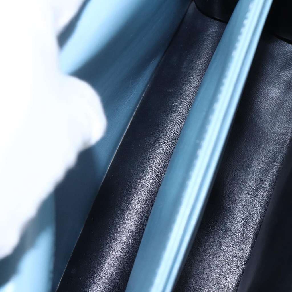 Loewe Barcelona Shoulder Bag Blue Leather Good condition - Box View