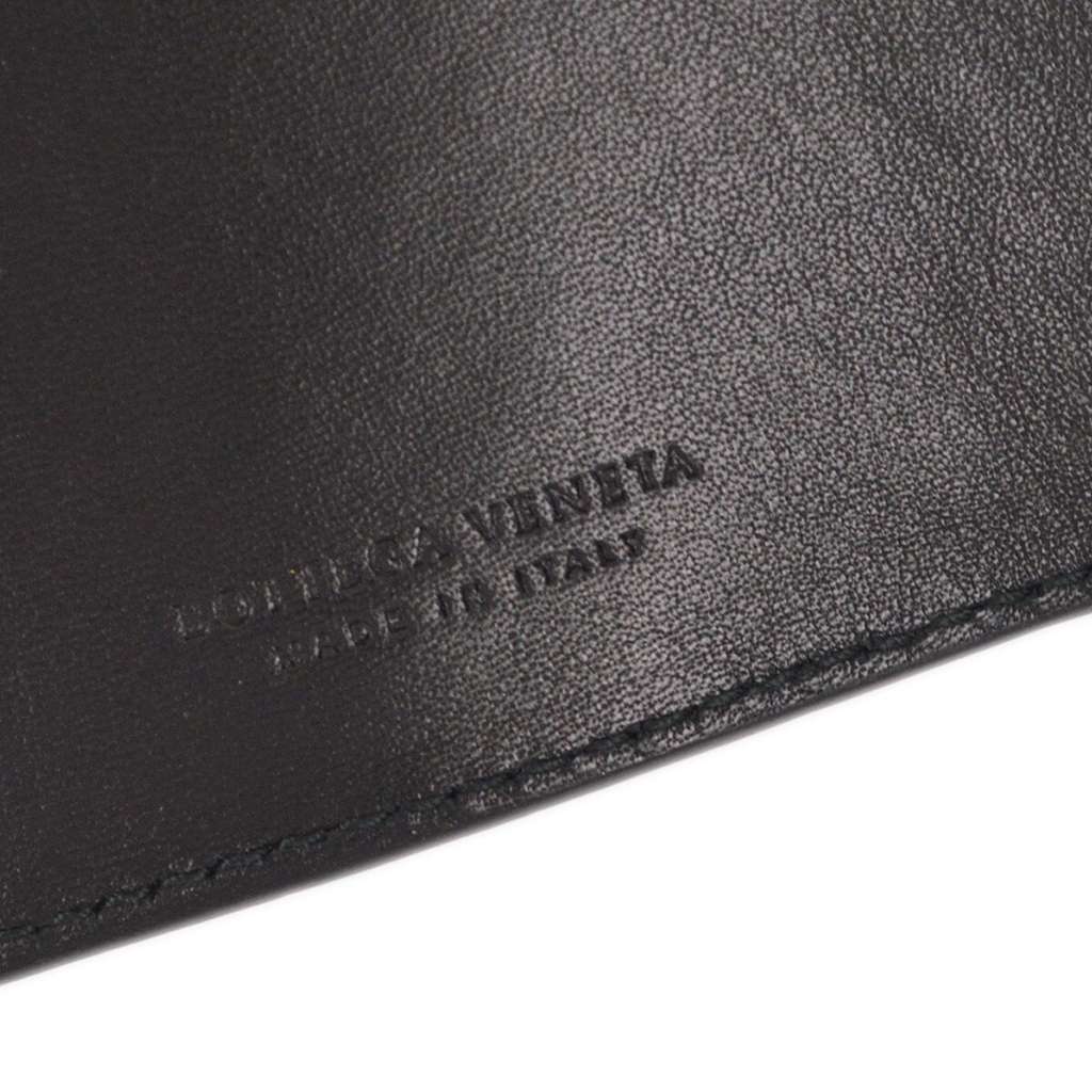 Bottega Veneta Knotted Keyring Black Leather Good condition - Model View