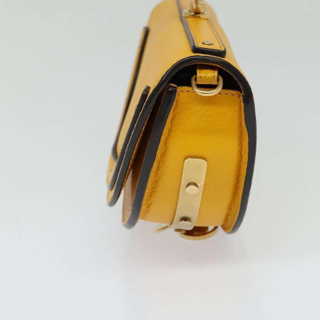 Chloe Nile Minaudière Yellow Leather Good condition - Model View