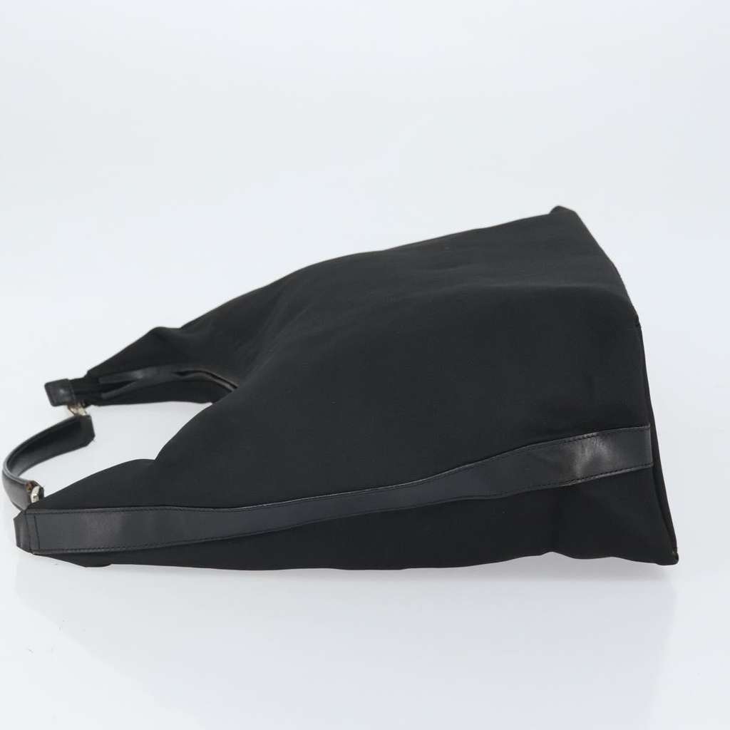 Gucci Vintage Shoulder Bag Black Good condition - Model View