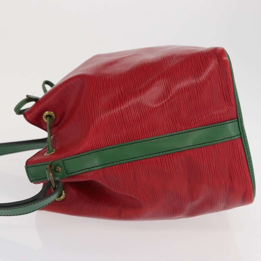 Louis Vuitton Bicolor Petit Noe Handbag Green Leather Fair condition - Model View