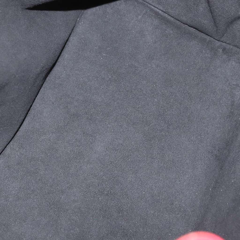 Louis Vuitton Bicolor Petit Noe Handbag Green Leather Fair condition - Box View