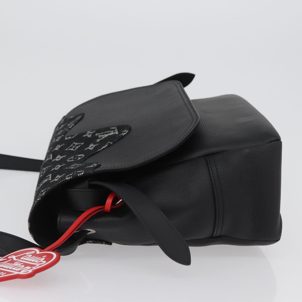 Louis Vuitton Nigo Besace Tokyo Messenger Bag Black Good condition - Model View