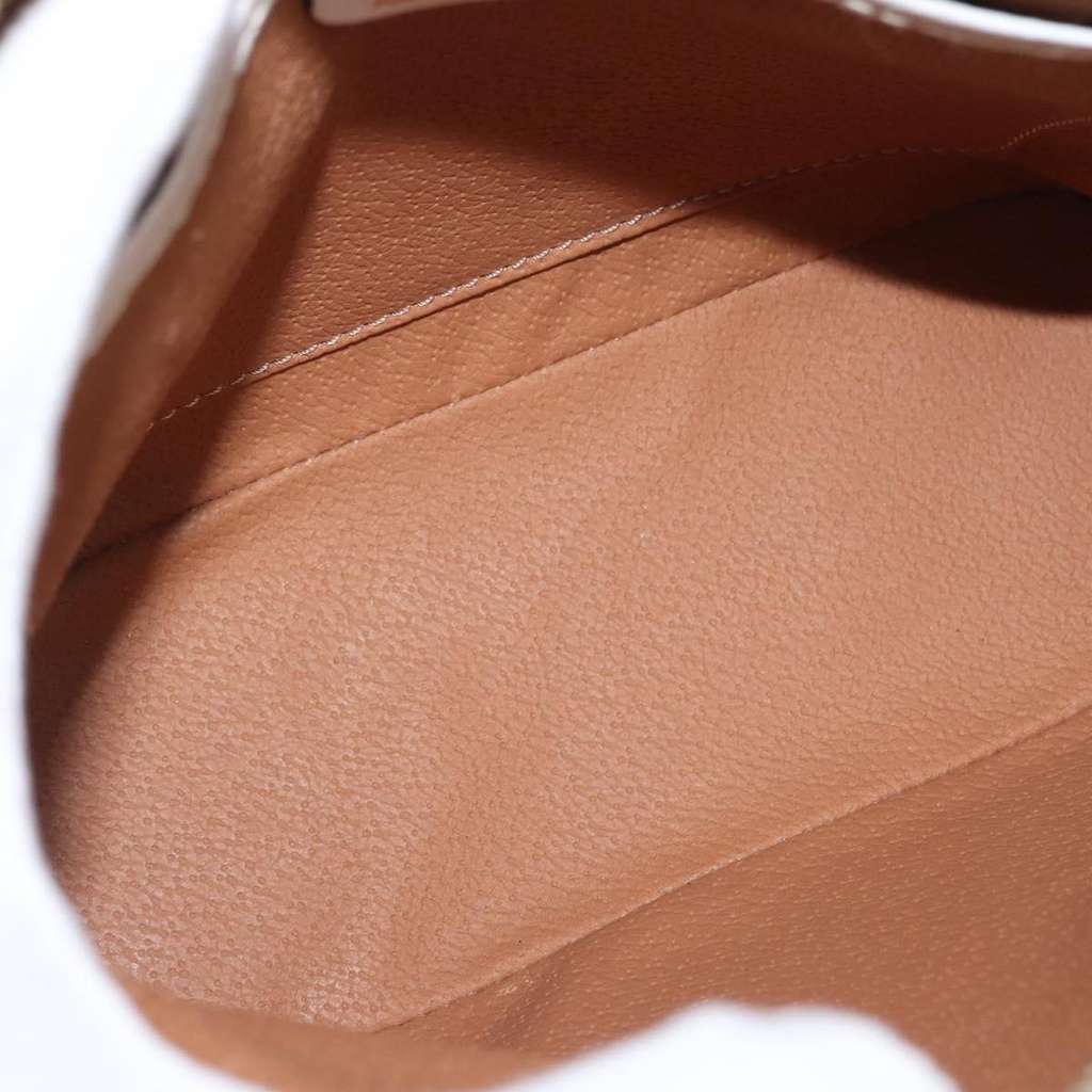 Celine Vintage Convertible Bowler Bag White Leather Fair condition - Box View