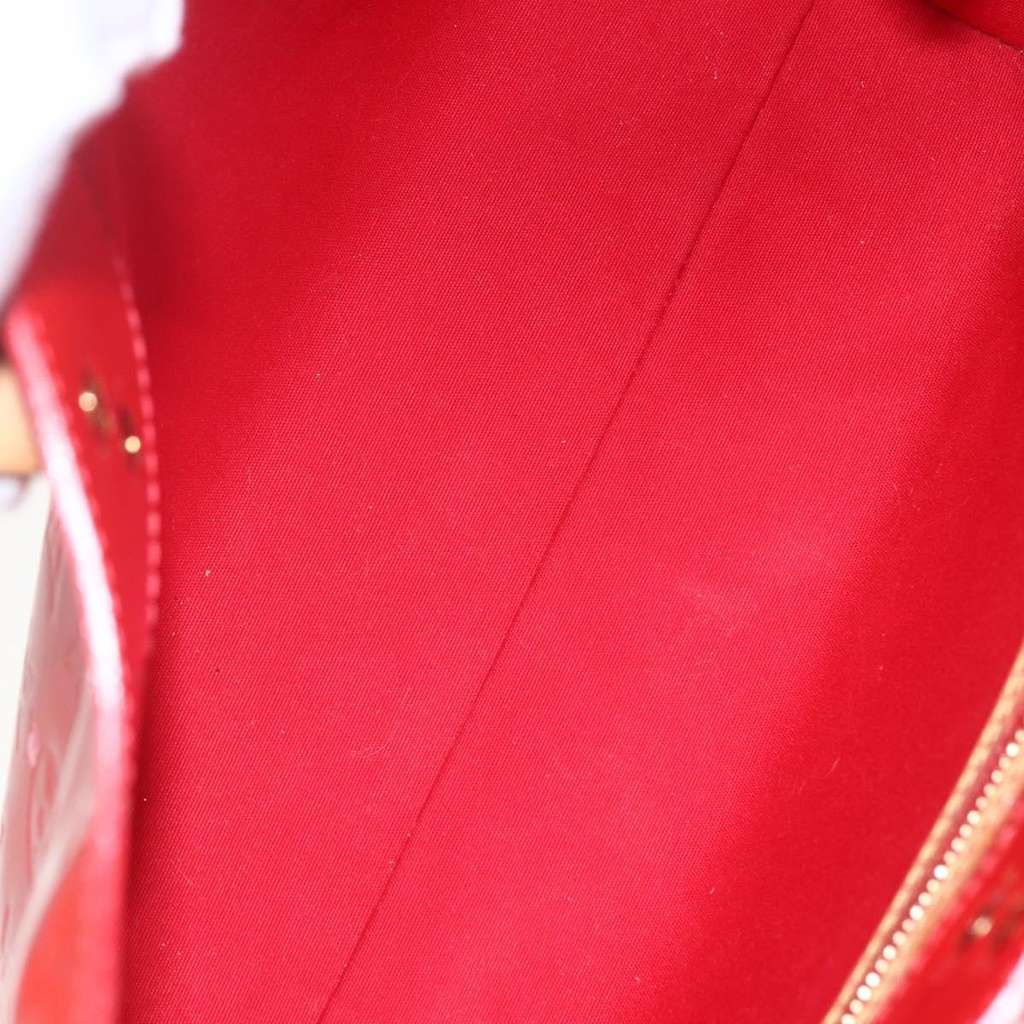 Louis Vuitton Reade Handbag Red Fair condition - Box View