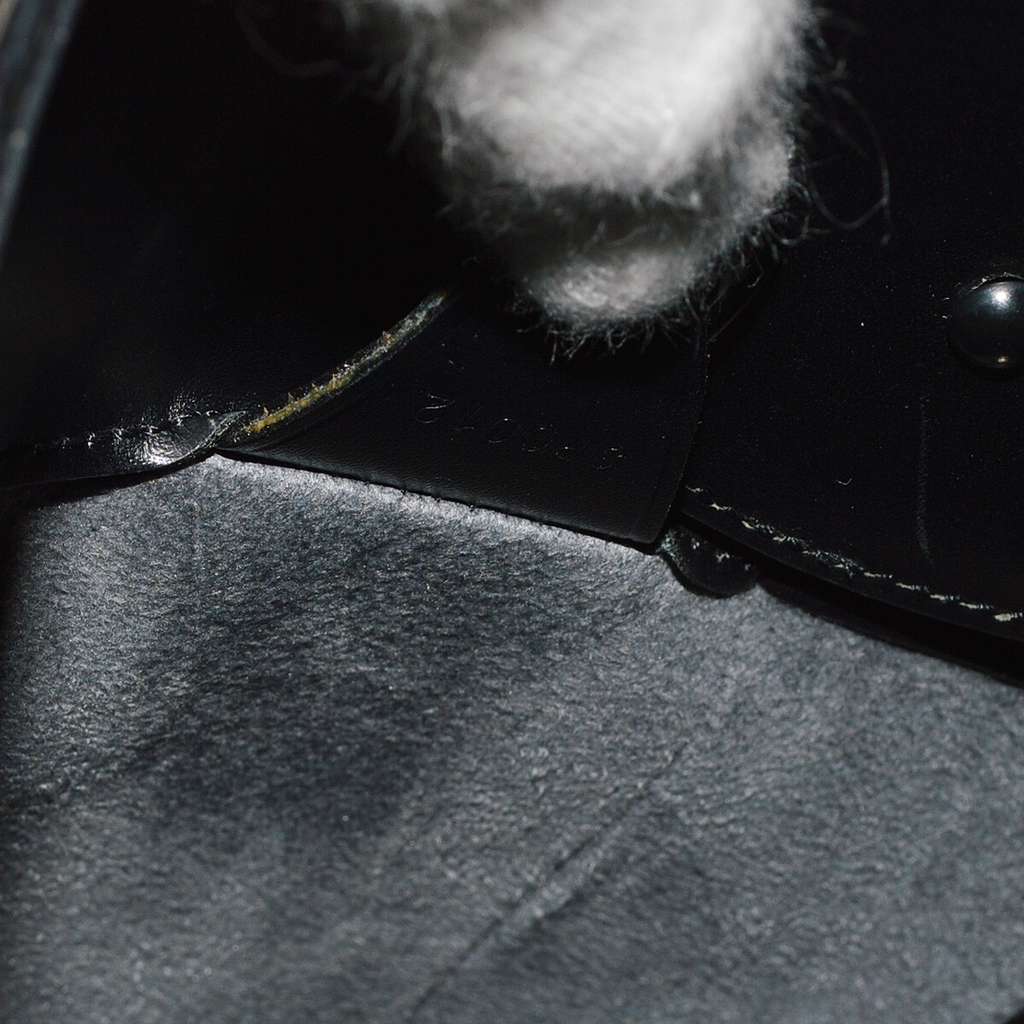 Louis Vuitton Verseau Handbag Black Leather Good condition - Box View