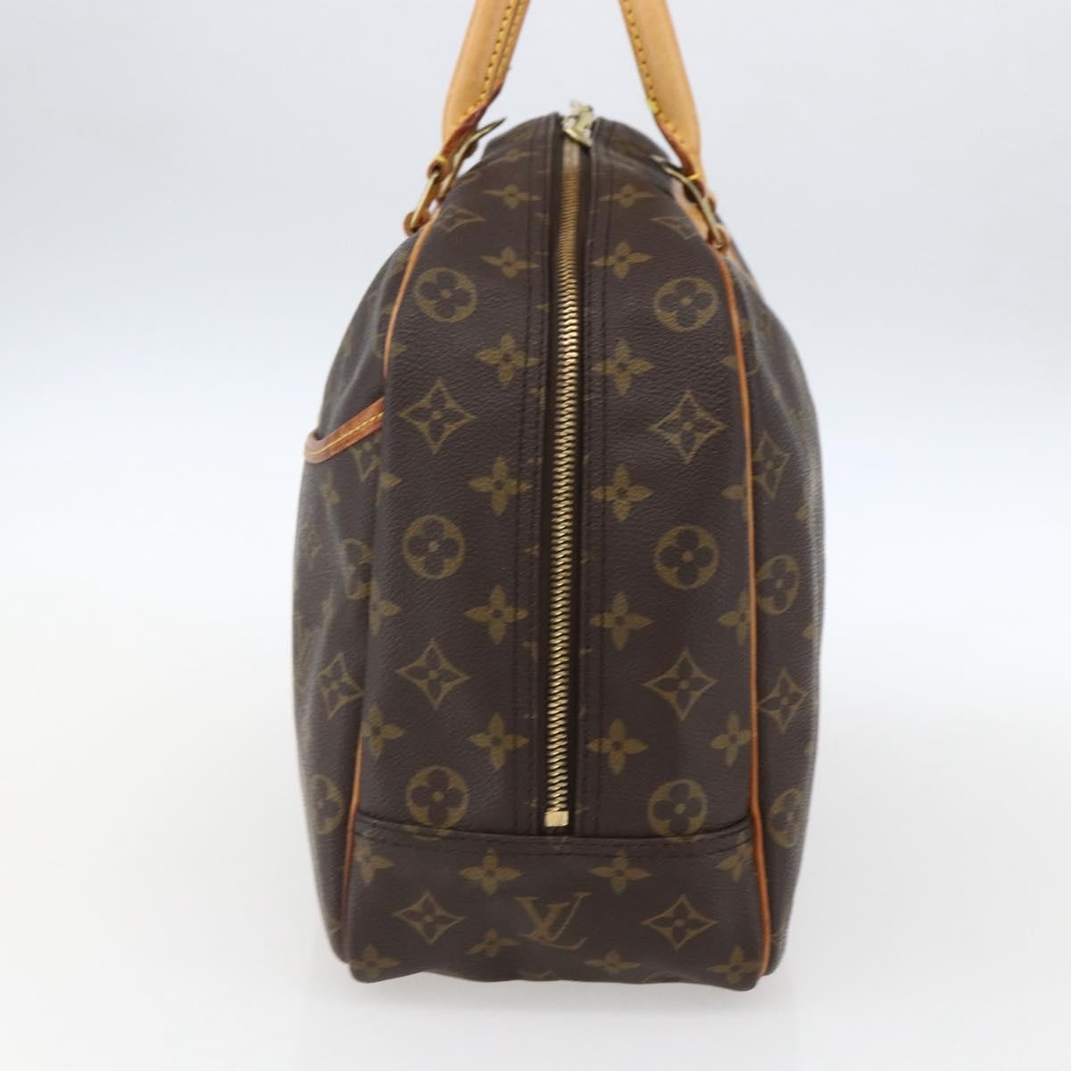 Louis Vuitton Deauville Handbag Brown Canvas Fair condition - Model View