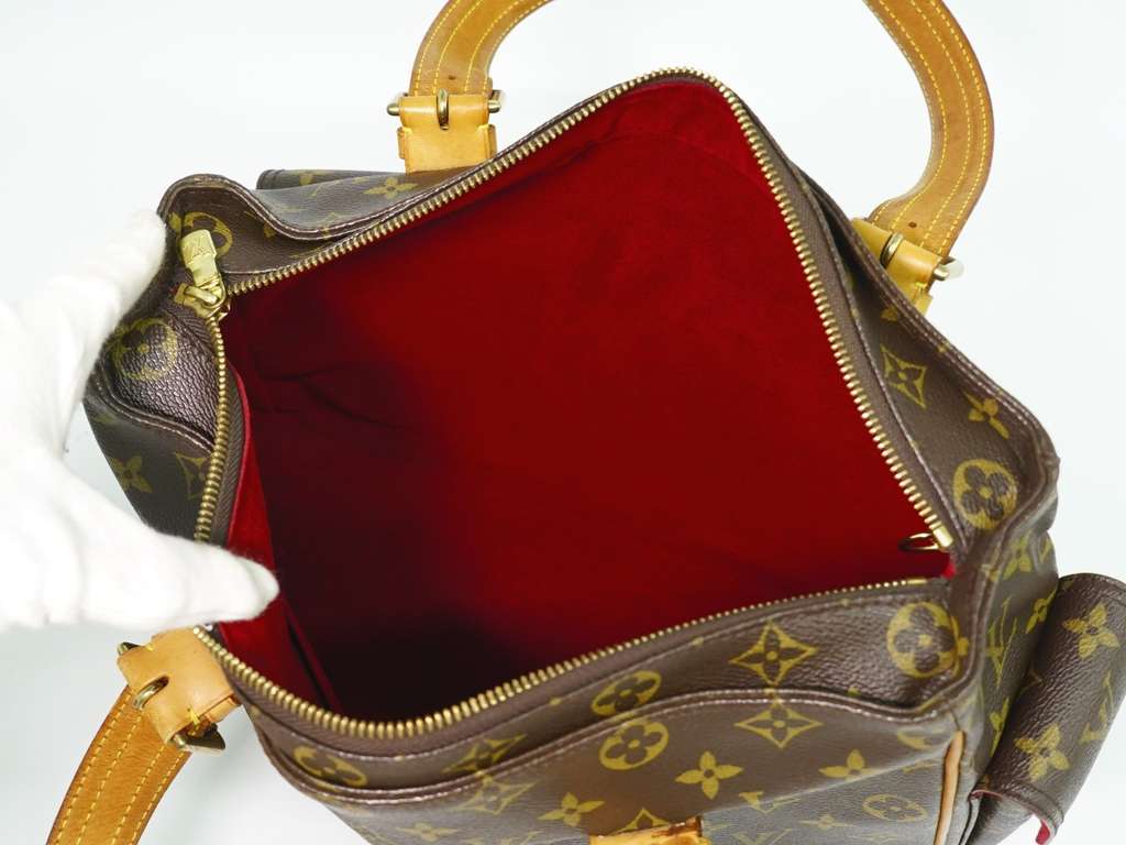 Louis Vuitton Multipli Cite Handbag Brown Canvas Good condition - Model View