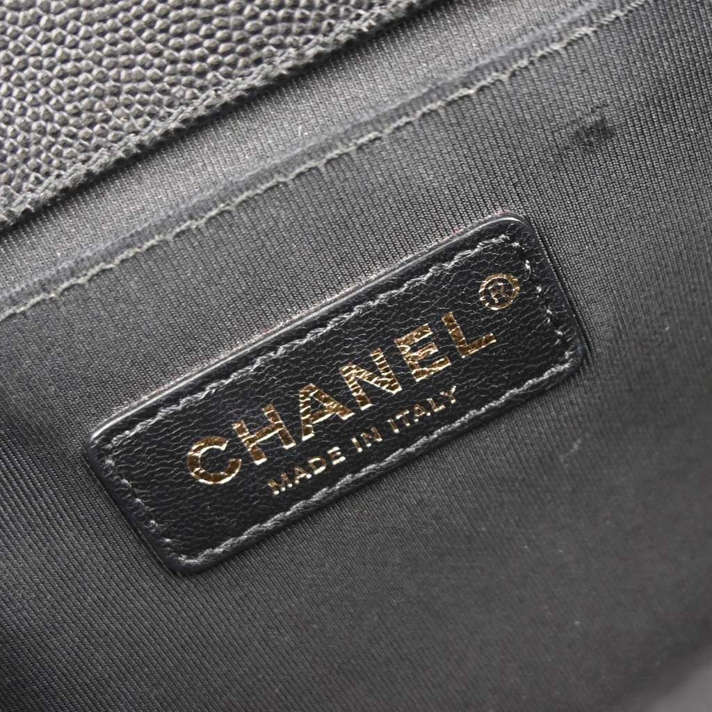 Chanel Boy Flap Bag Black Leather Good condition - Model View