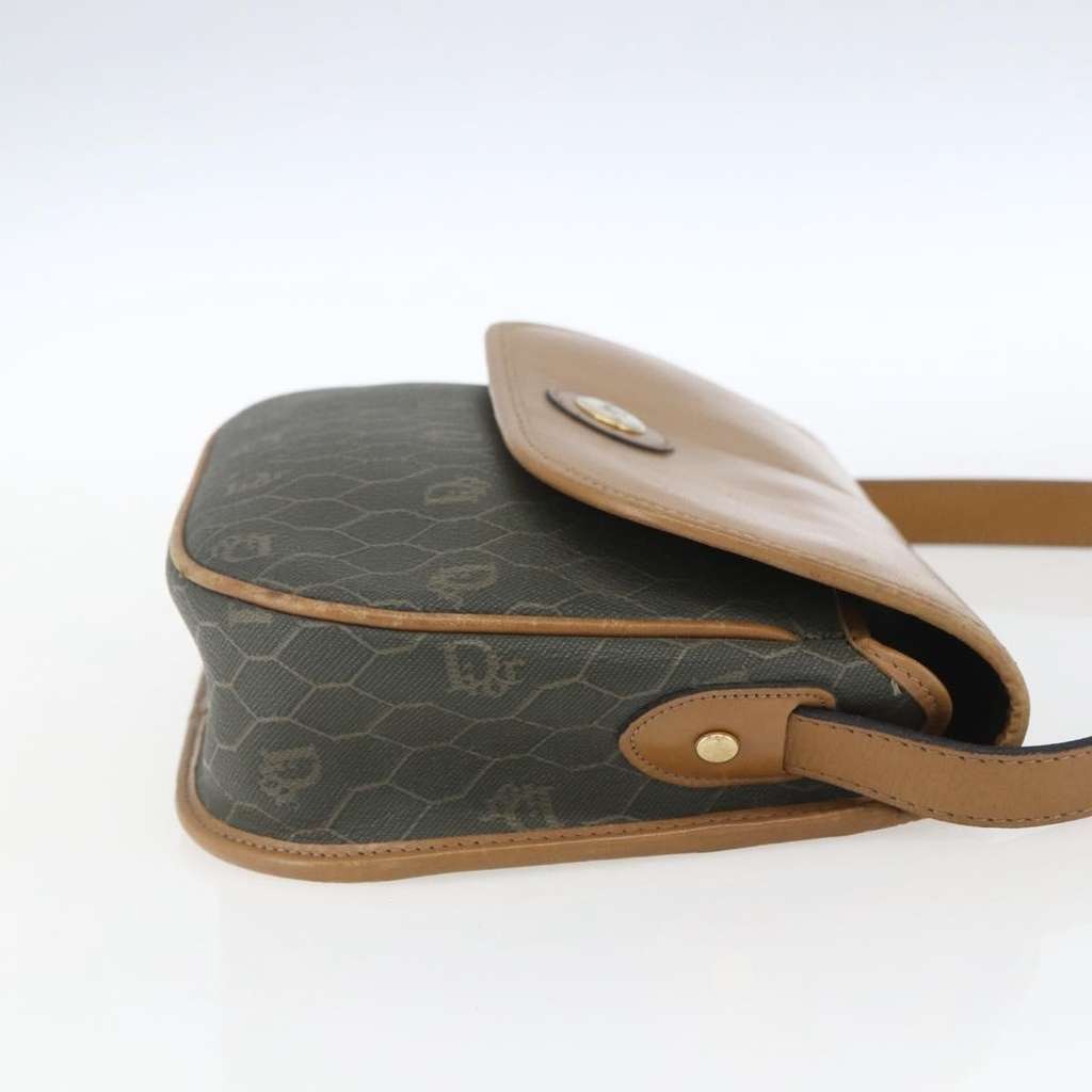Christian Dior Vintage Honeycomb Flap Crossbody Bag Khaki Canvas Good condition - Model View