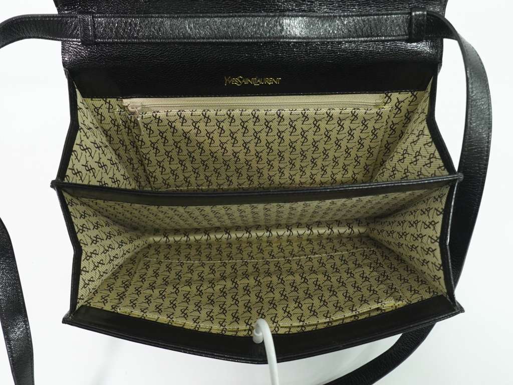 Saint Laurent Vintage Shoulder Bag Black Leather Good condition - Inside View