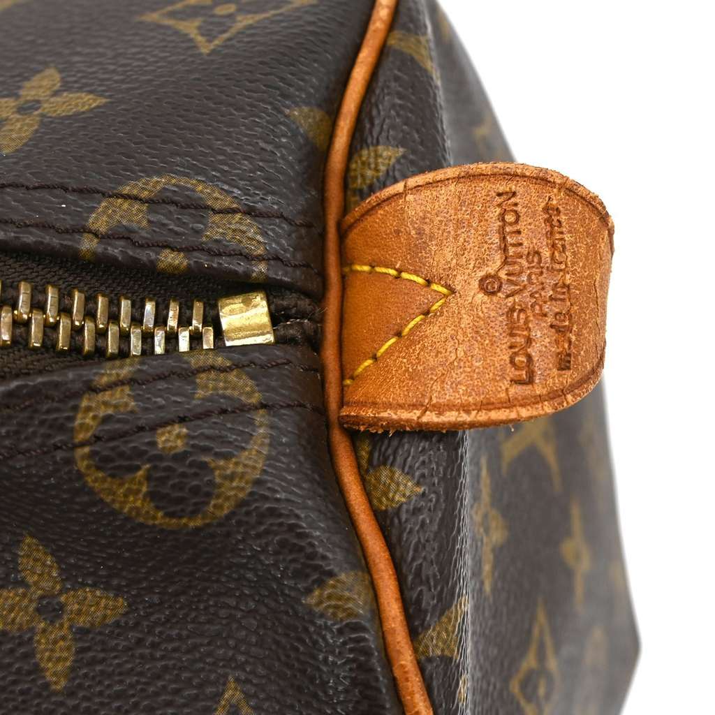 Louis Vuitton Keepall Bag Brown Canvas Fair condition - Model View