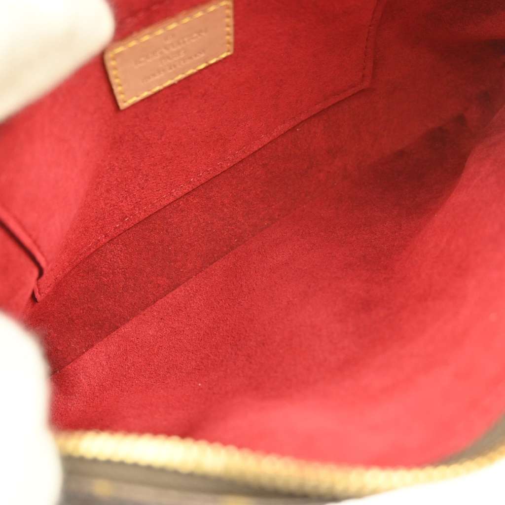 Louis Vuitton Vintage Coussin Bag Brown Canvas Good condition - Inside View