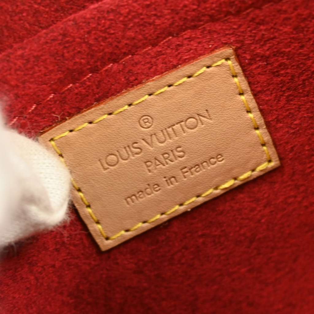 Louis Vuitton Vintage Coussin Bag Brown Canvas Good condition - Model View