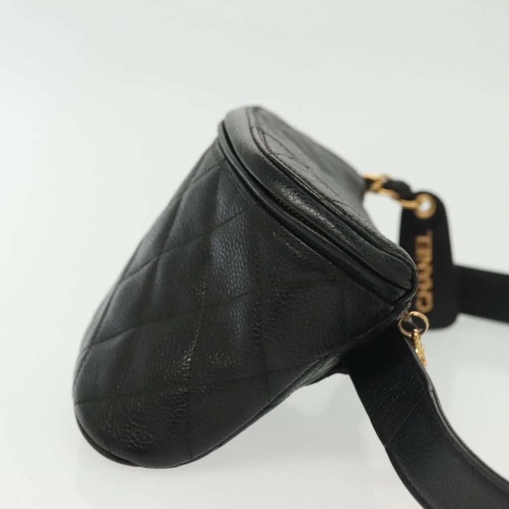 Chanel Vintage Zip Belt Bag Black Leather Good condition - Inside View