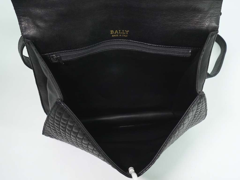 Bally Vintage Handbag Black Leather Good condition - Inside View