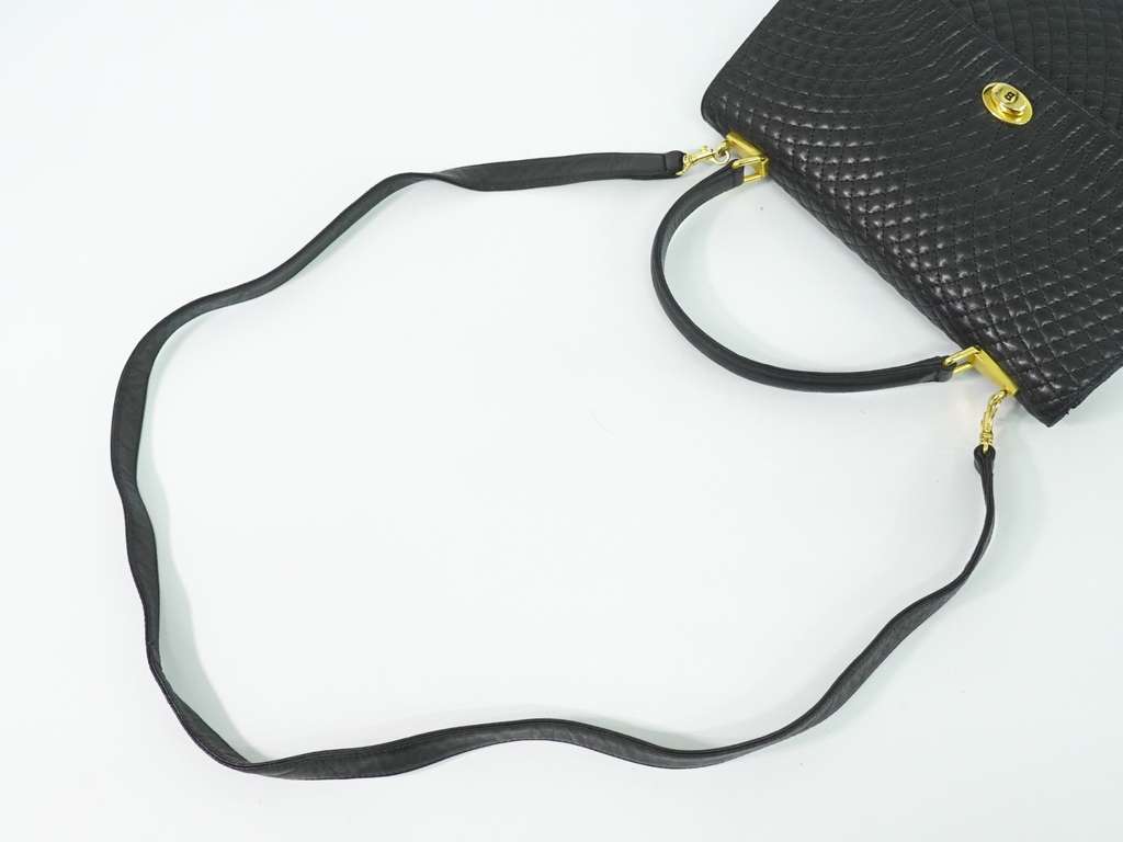 Bally Vintage Handbag Black Leather Good condition - Box View