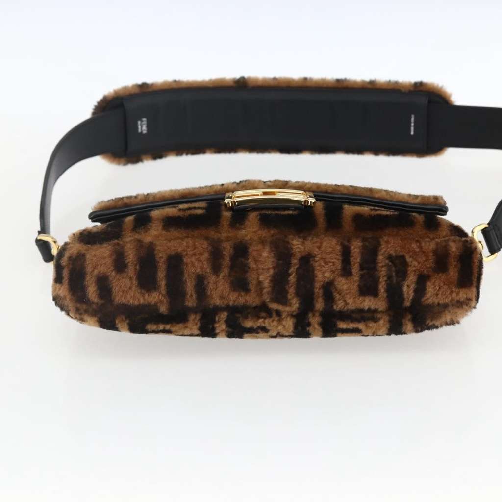 Fendi Baguette Bag Black Canvas Very good condition - Box View