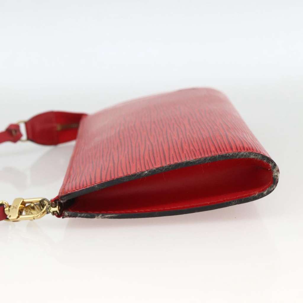Louis Vuitton Pochette Accessoires Red Leather Good condition - Inside View