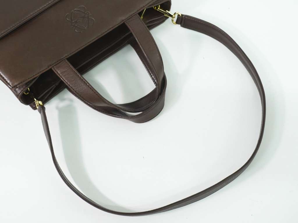 Loewe Vintage Anagram Handbag Brown Leather Fair condition - Box View