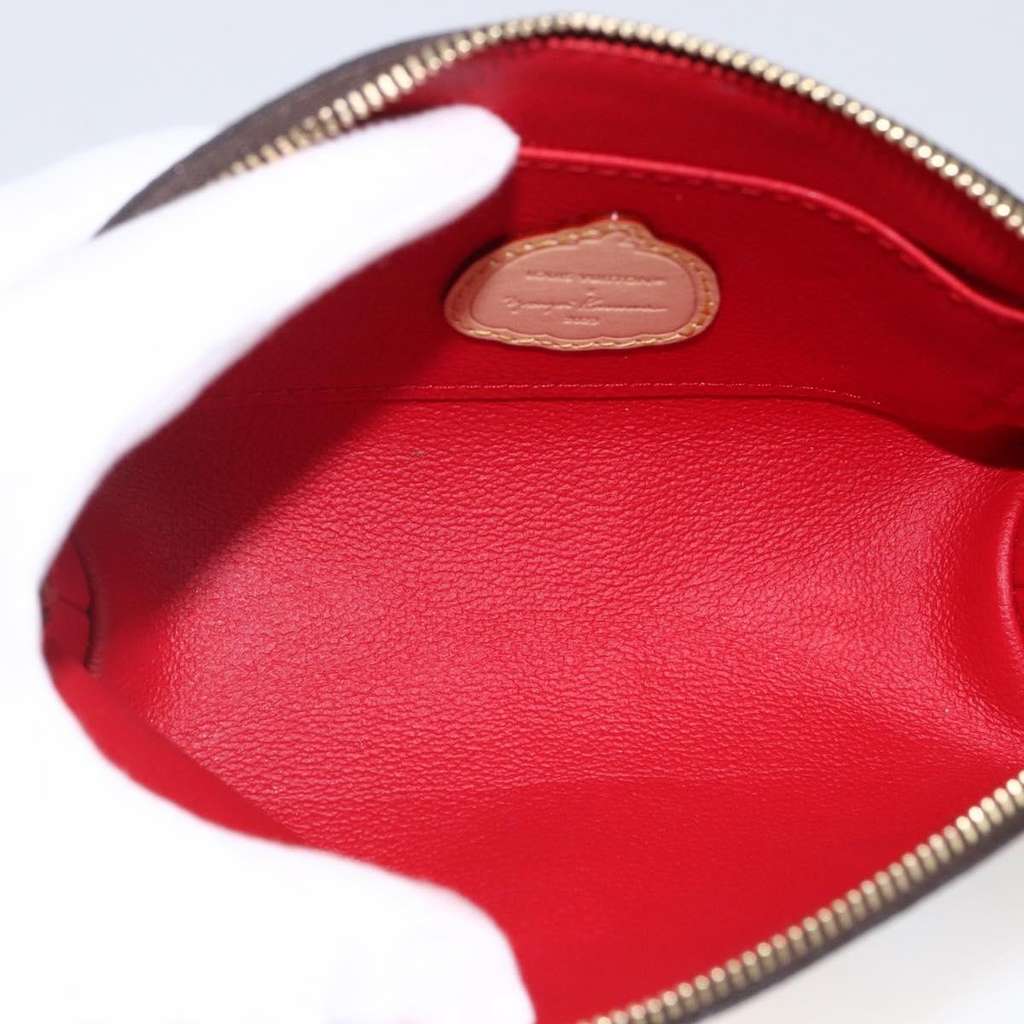 Louis Vuitton Cosmetic Pouch Other Canvas Very good condition - Box View