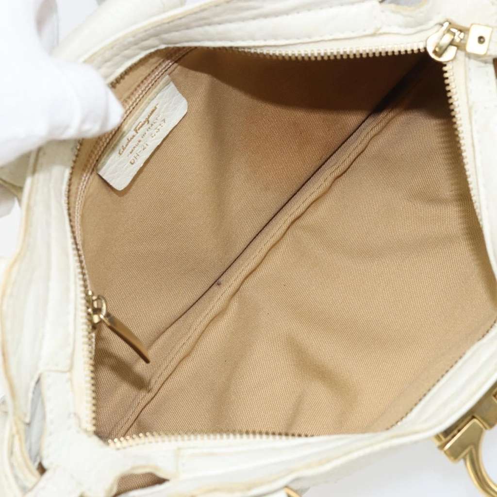 Salvatore Ferragamo Gancini handbag White Leather Fair condition - Box View