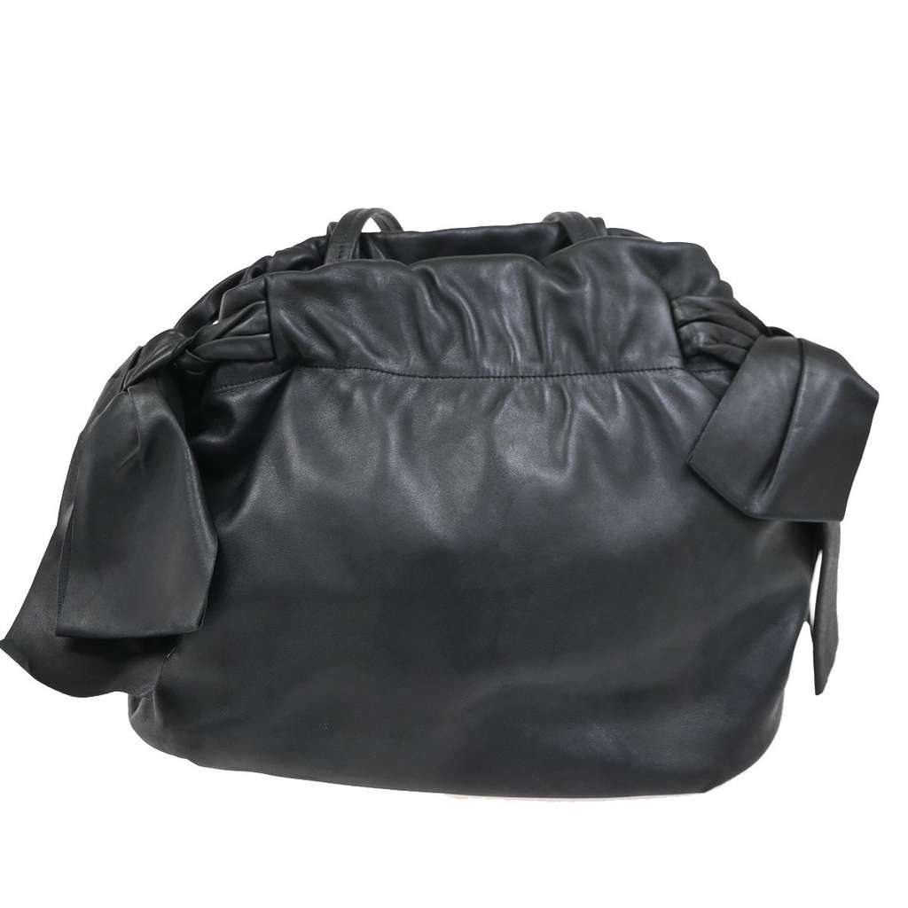 Prada Bow Tie Pleated Tote Black Leather Good condition - Model View