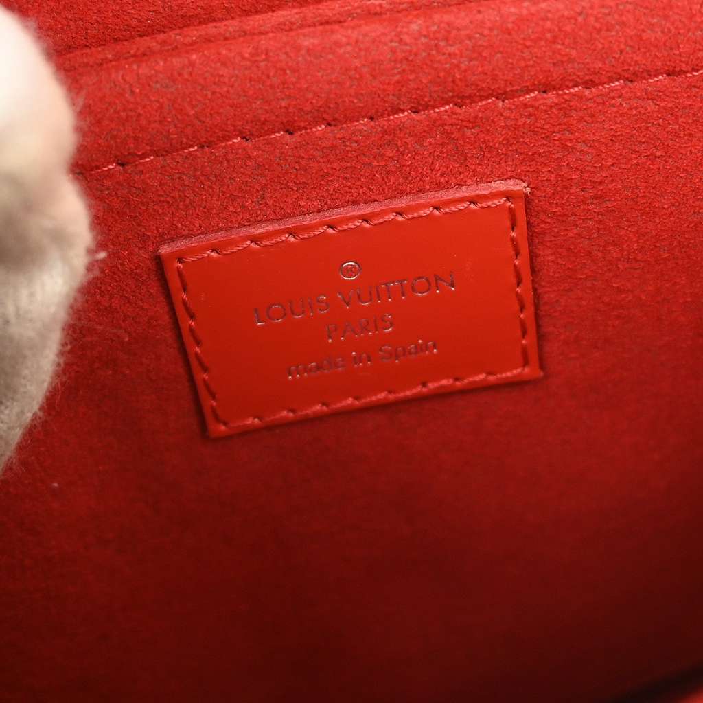 Louis Vuitton Saint Michel Handbag Brown Canvas Good condition - Model View