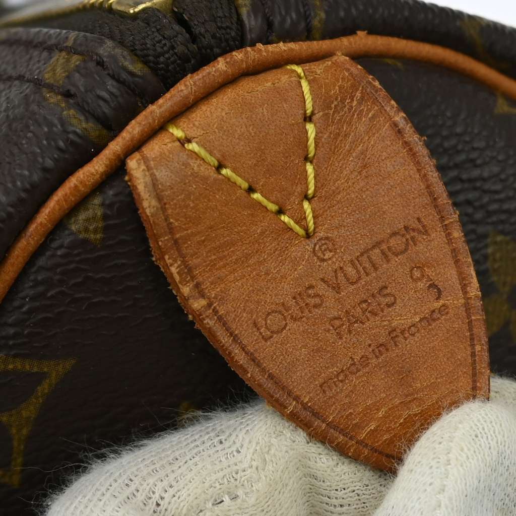 Louis Vuitton Keepall Bag Brown Canvas Fair condition - Model View