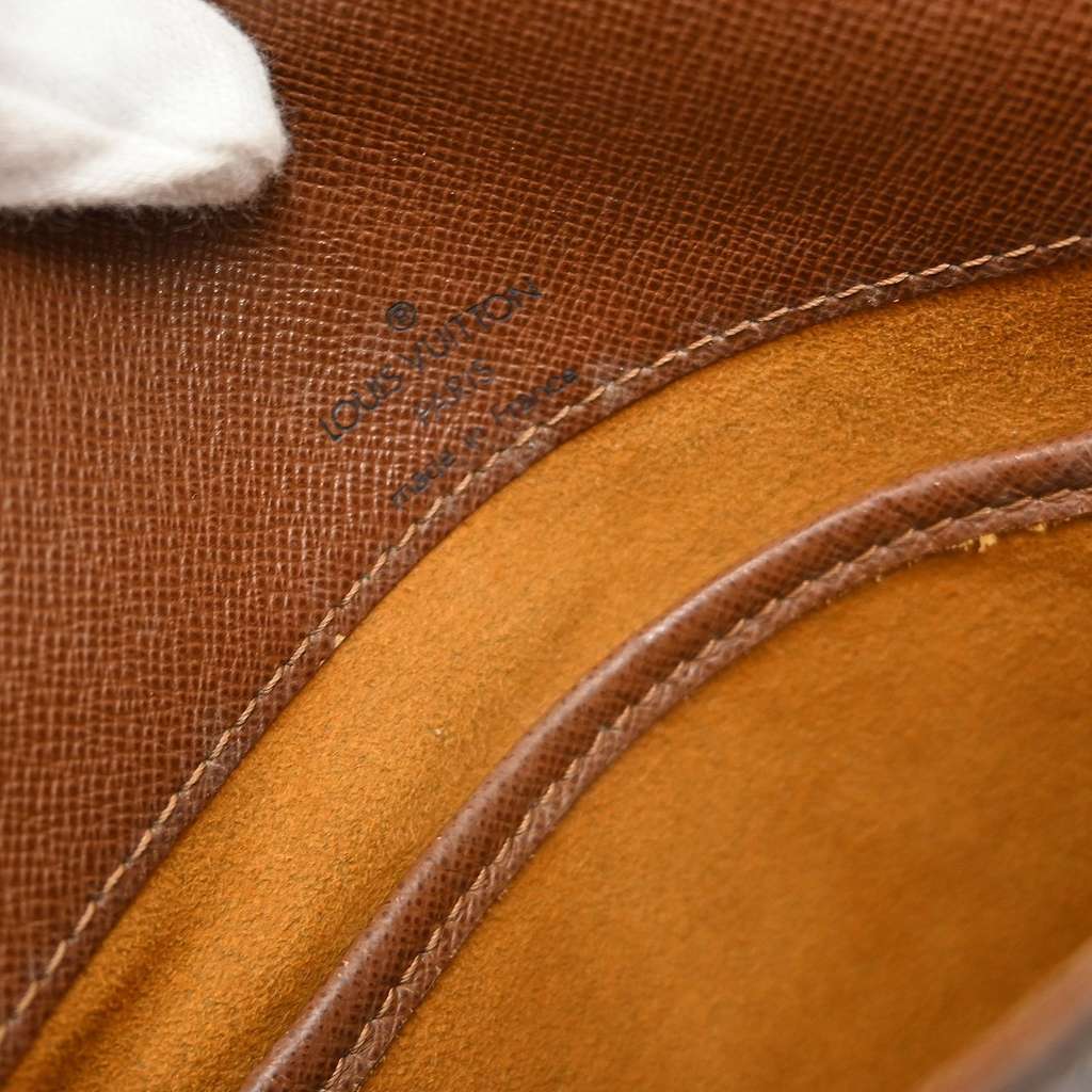 Louis Vuitton Musette Salsa Handbag Brown Canvas Fair condition - Model View