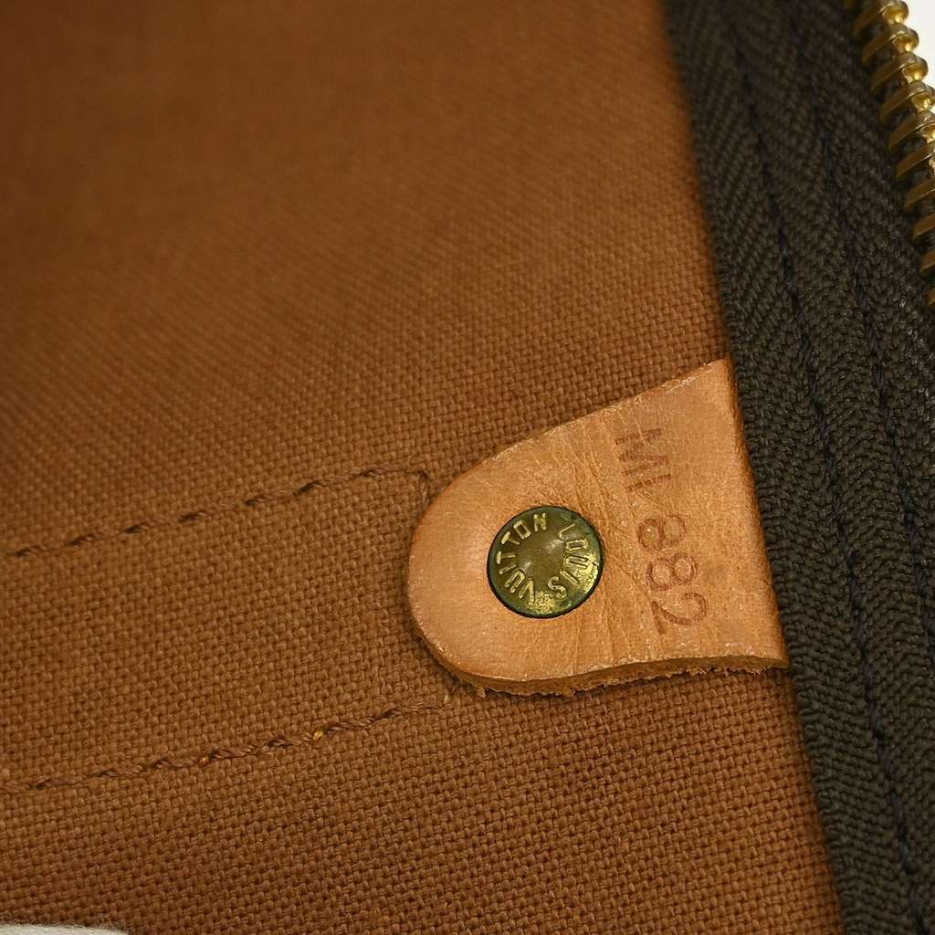 Louis Vuitton Keepall Bag Brown Canvas Fair condition - Model View