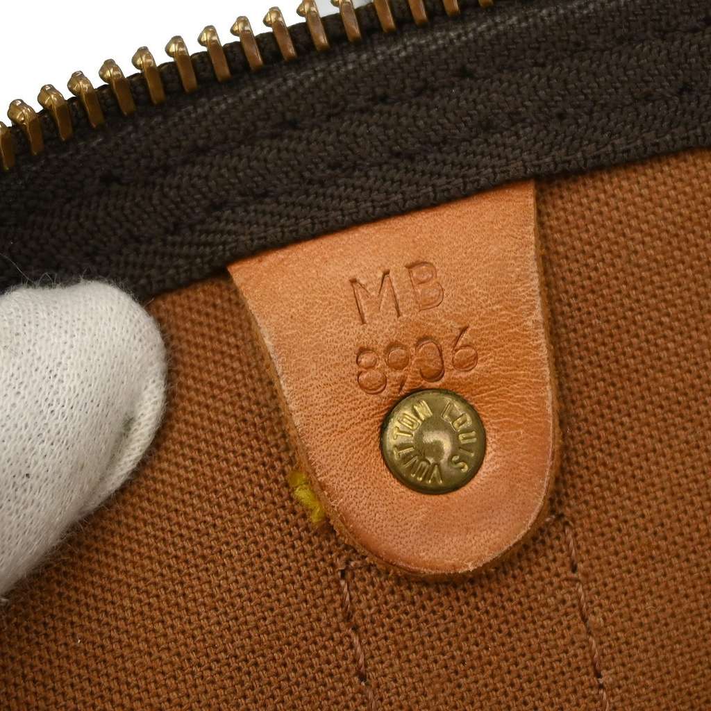 Louis Vuitton Keepall Bag Brown Canvas Fair condition - Model View