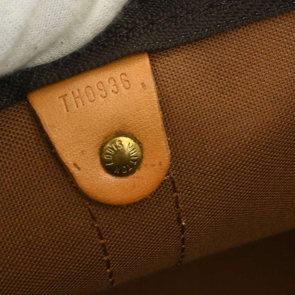 Louis Vuitton Keepall Bandouliere Bag Brown Canvas Good condition - Model View