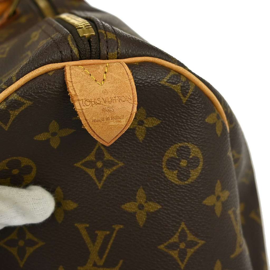 Louis Vuitton Keepall Bag Brown Canvas Never worn - Model View