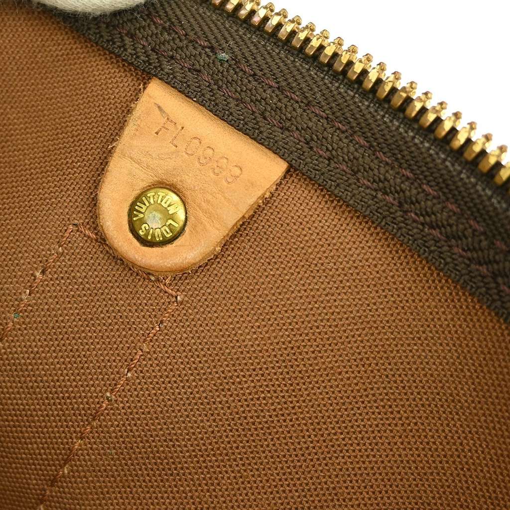 Louis Vuitton Keepall Bag Brown Canvas Fair condition - Model View