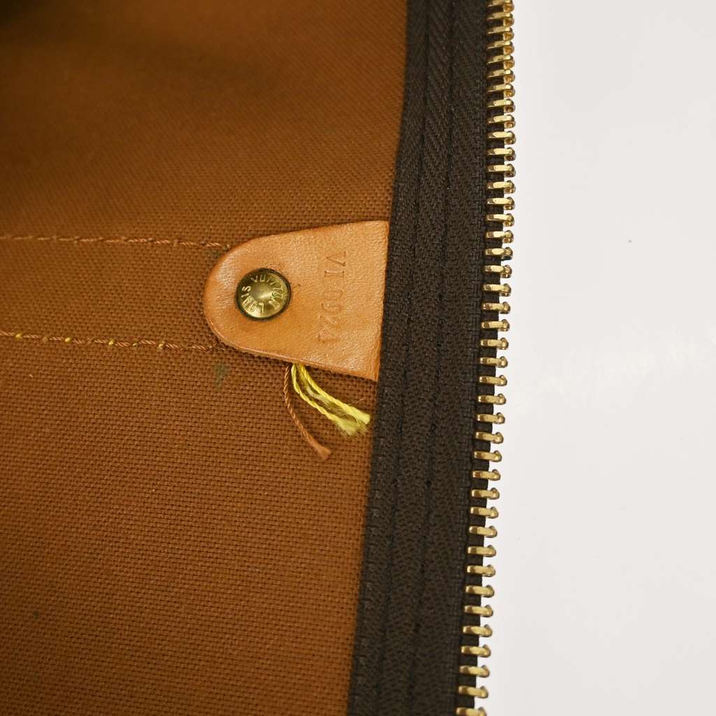 Louis Vuitton Keepall Bag Brown Canvas Fair condition - Model View