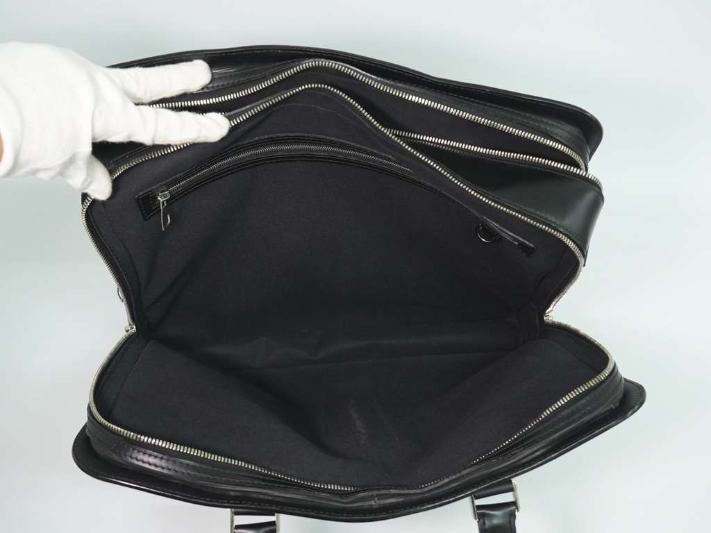 Louis Vuitton Bassano Briefcase Black Leather Good condition - Inside View