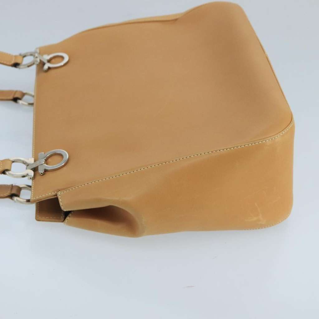 Salvatore Ferragamo Gancini Shoulder Bag Beige Leather Fair condition - Model View