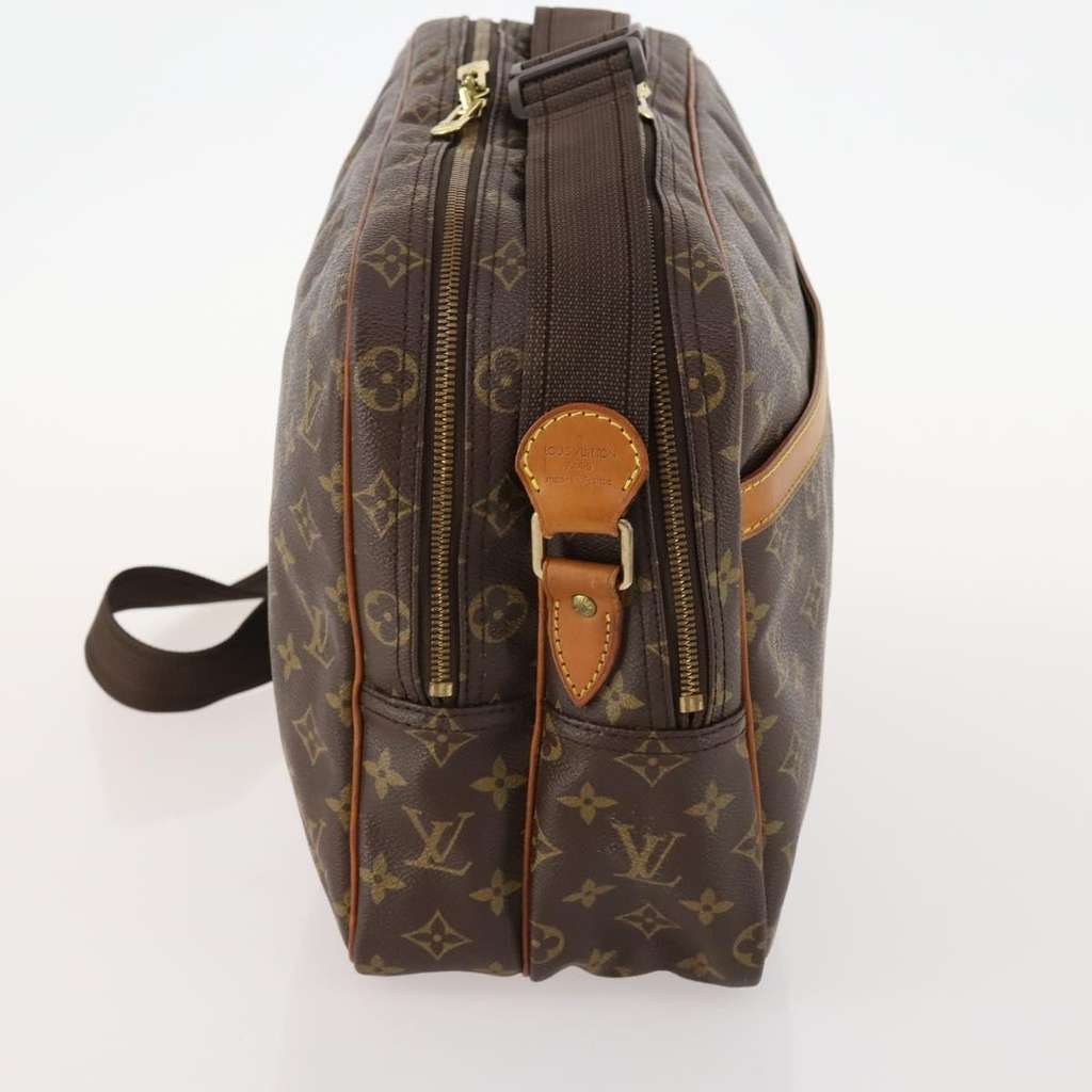 Louis Vuitton Reporter Bag Brown Canvas Good condition - Model View