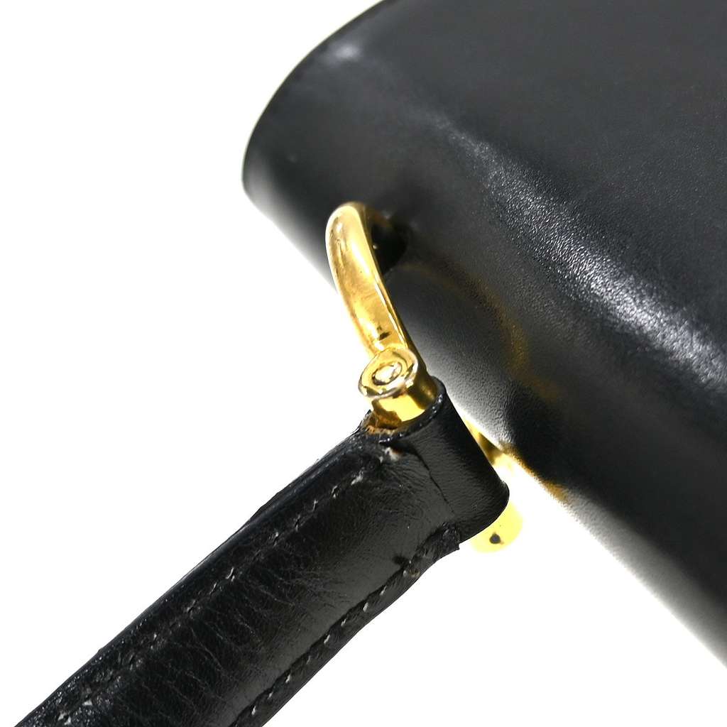 Celine Vintage Top Handle Bag Black Leather Good condition - Model View