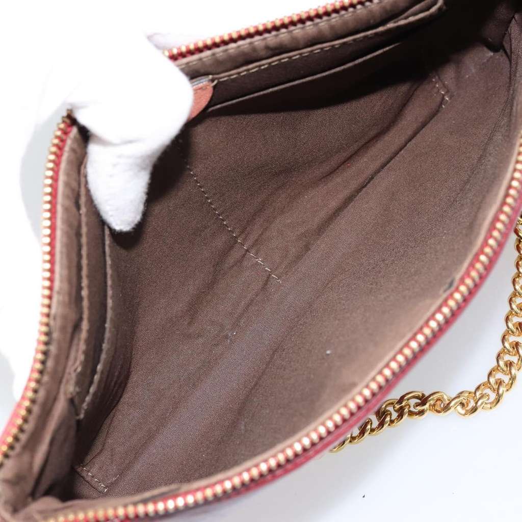 Chloe Envelope Wallet on Chain Red Leather Very good condition - Box View