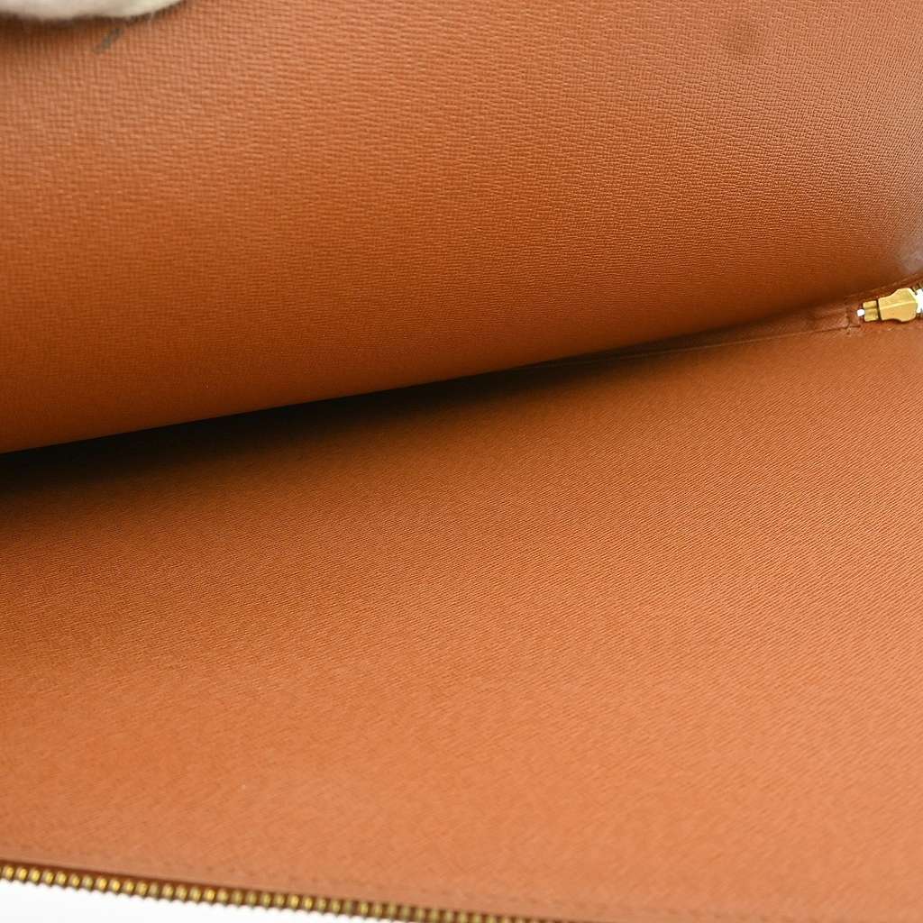 Louis Vuitton Pochette Jour Brown Leather Very good condition - Inside View