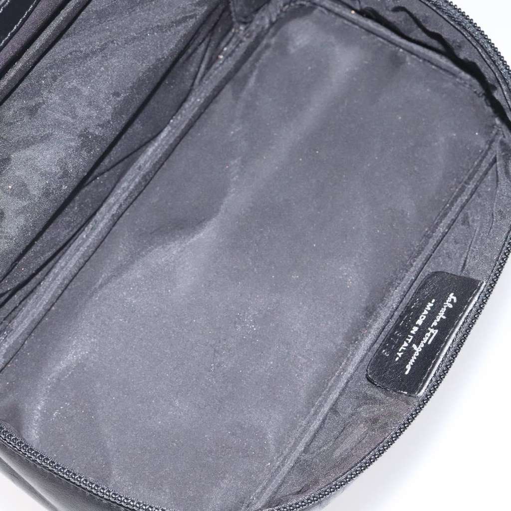 Salvatore Ferragamo Vala Clutch bag Black Leather Very good condition - Box View