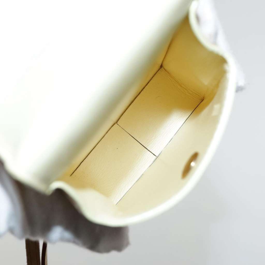 Louis Vuitton Walker Wallet Yellow Very good condition - Box View