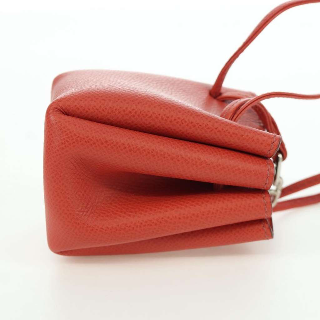 Hermès Vespa Pouch Red Leather Never worn - Model View