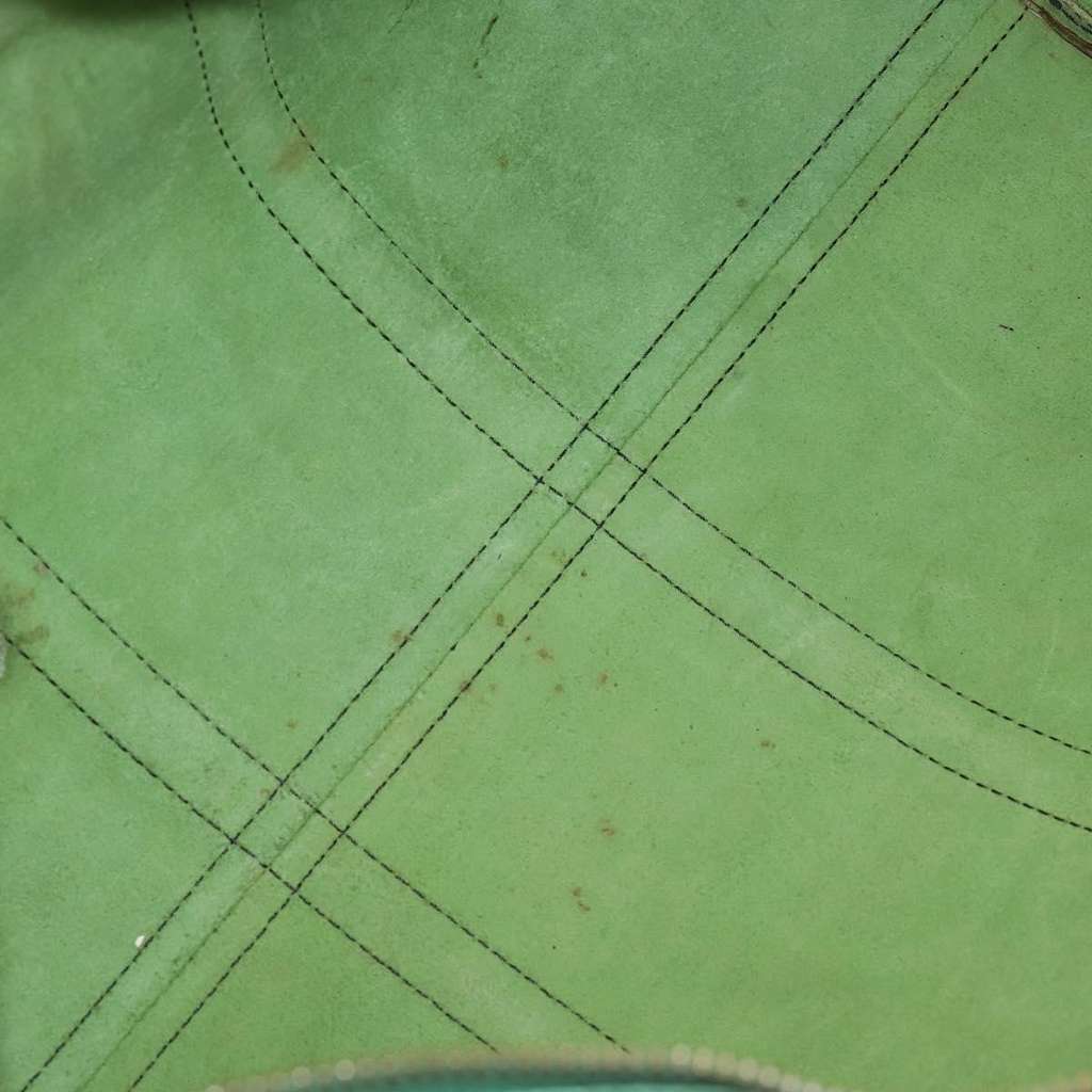 Louis Vuitton Keepall Bag Green Leather Good condition - Box View