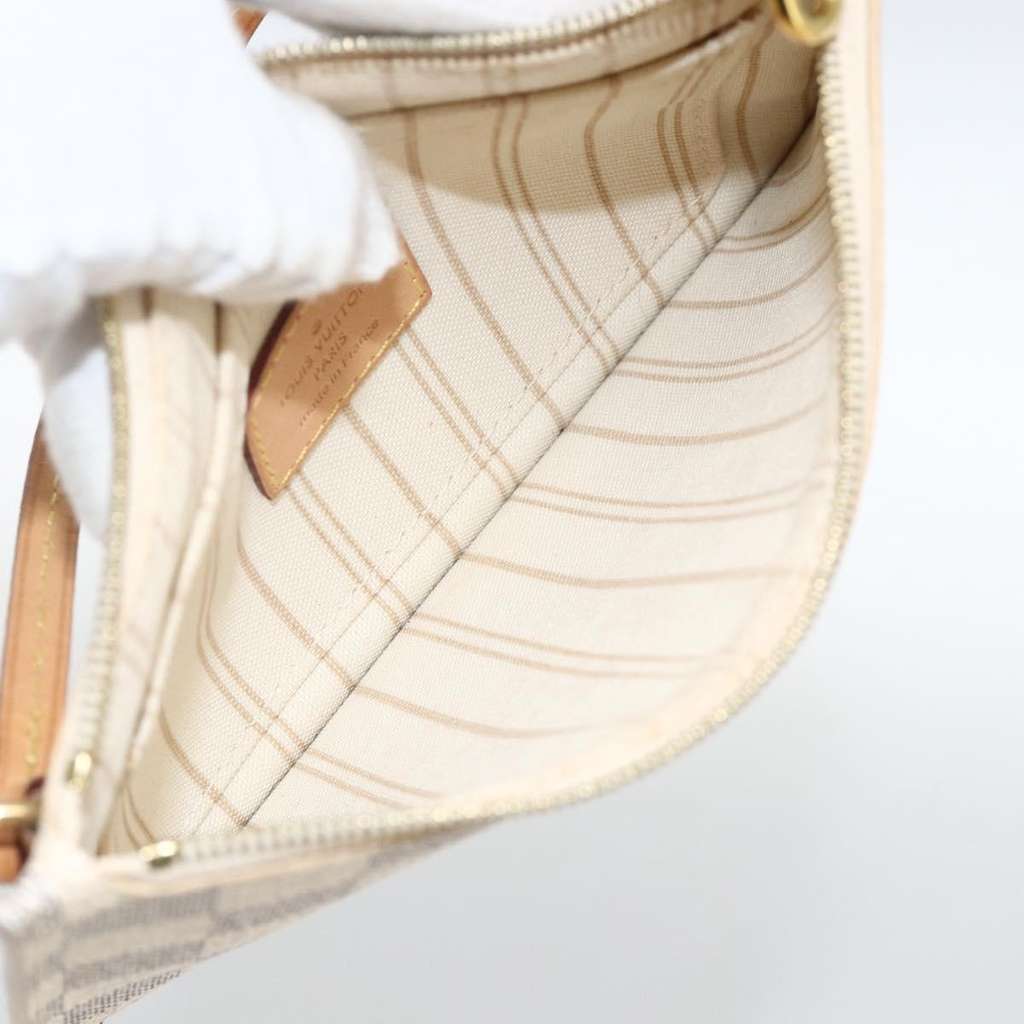 Louis Vuitton Neverfull Pochette White Canvas Very good condition - Box View