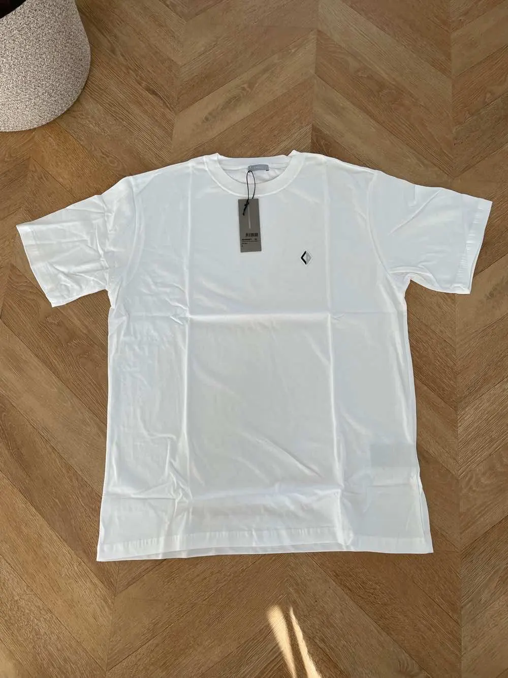 Dior CD diamond White Never worn, with tag - Box View