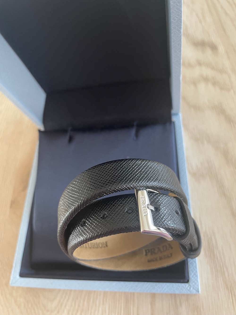 Prada Double tour - Back view